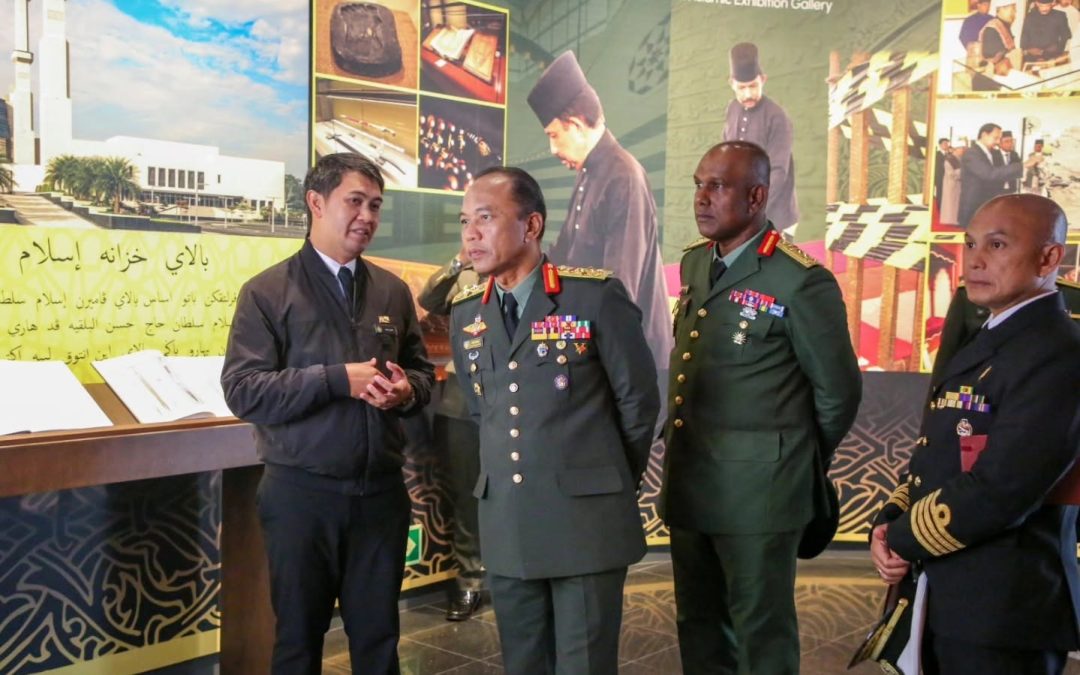 LAWATAN RASMI PANGLIMA ANGKATAN TENTERA MALAYSIA KE BALAI KHAZANAH ISLAM SULTAN HAJI HASSANAL BOLKIAH